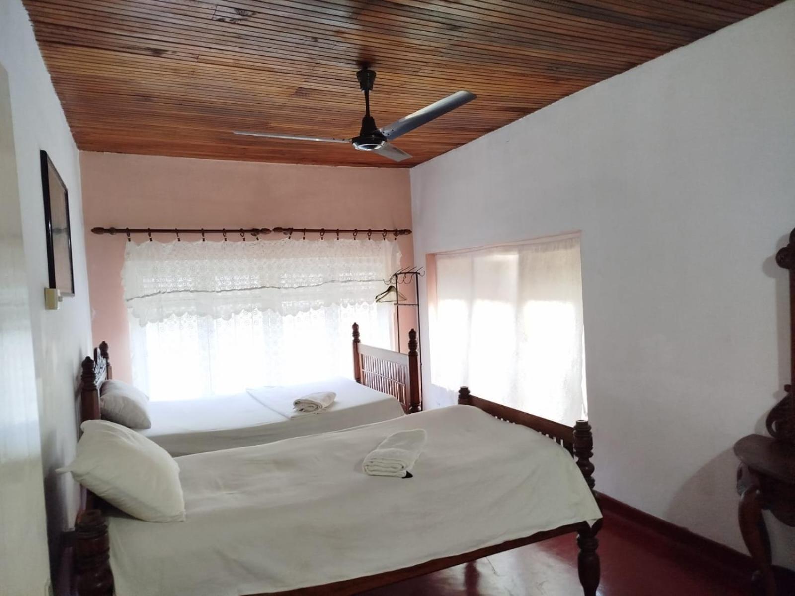 No 06 Veediya Bandara Lane Bahirawakanda Kandy Exteriör bild